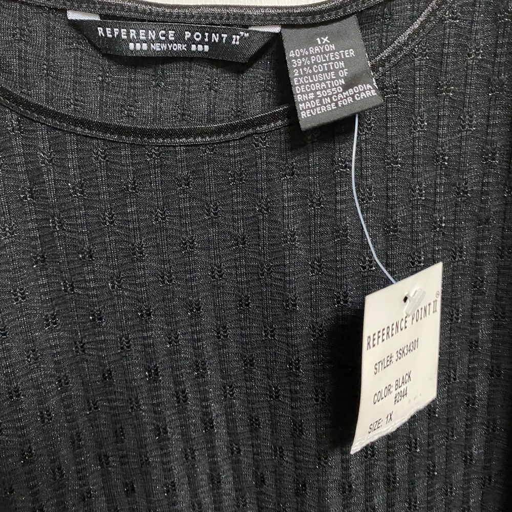 Reference Point Black Blouse - Picture 2 of 4
